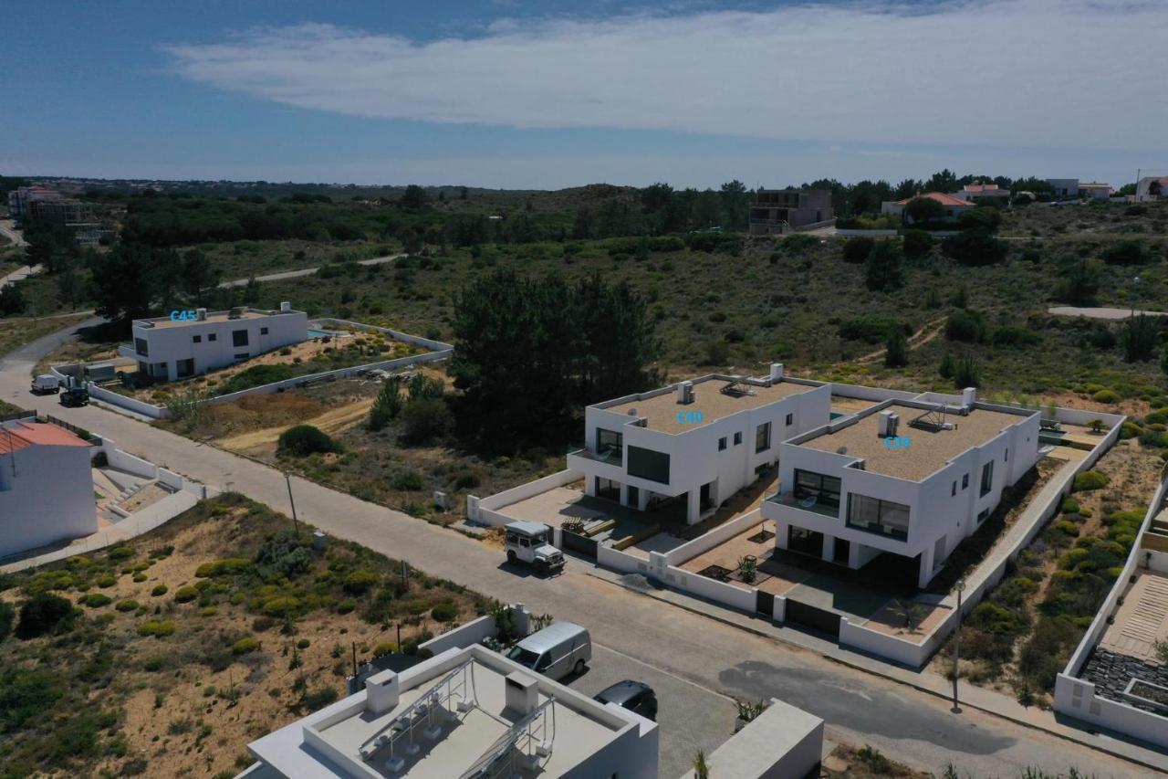 Cairnvillas Flow C40 Luxury With Private Swimming Pool Near